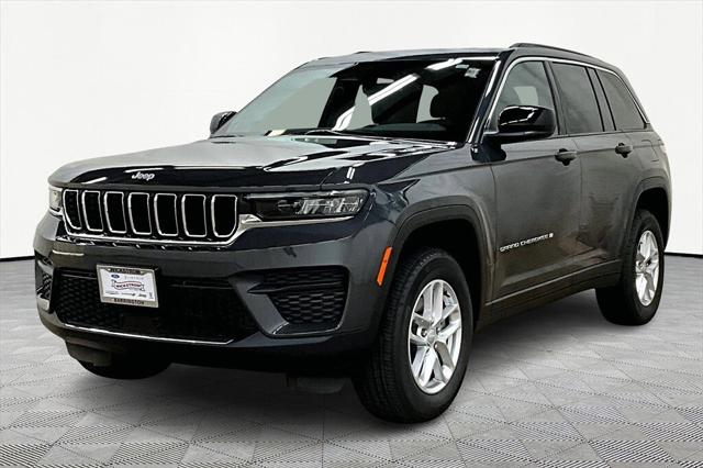 2025 Jeep Grand Cherokee GRAND CHEROKEE LAREDO X 4X4