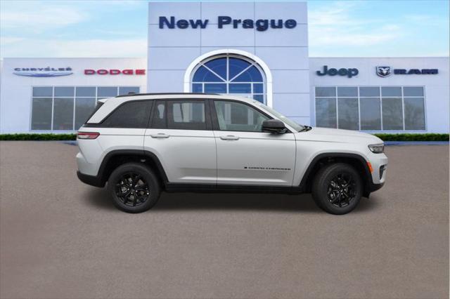2025 Jeep Grand Cherokee GRAND CHEROKEE ALTITUDE 4X4 2025 Jeep Grand Cherokee GRAND CHEROKEE ALTITUDE 4X4