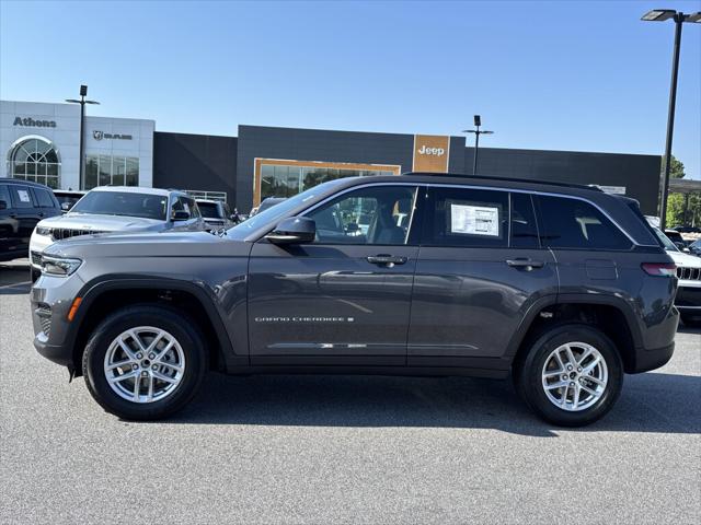 2025 Jeep Grand Cherokee GRAND CHEROKEE LAREDO X 4X2
