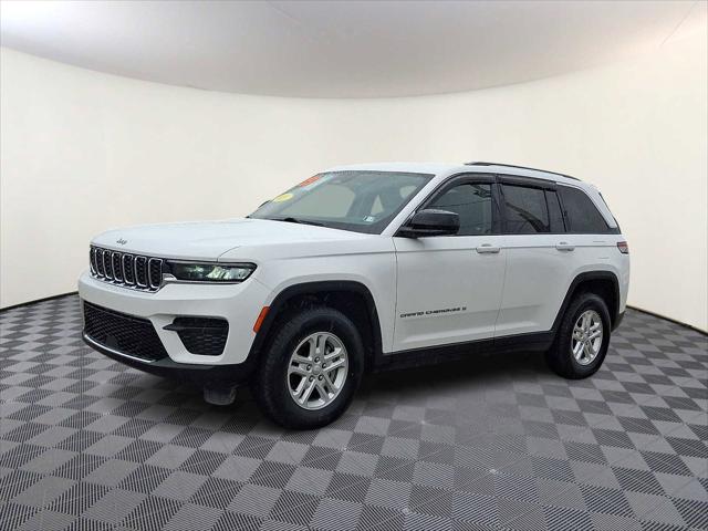 2023 Jeep Grand Cherokee Laredo 4x4 2023 Jeep Grand Cherokee Laredo 4x4