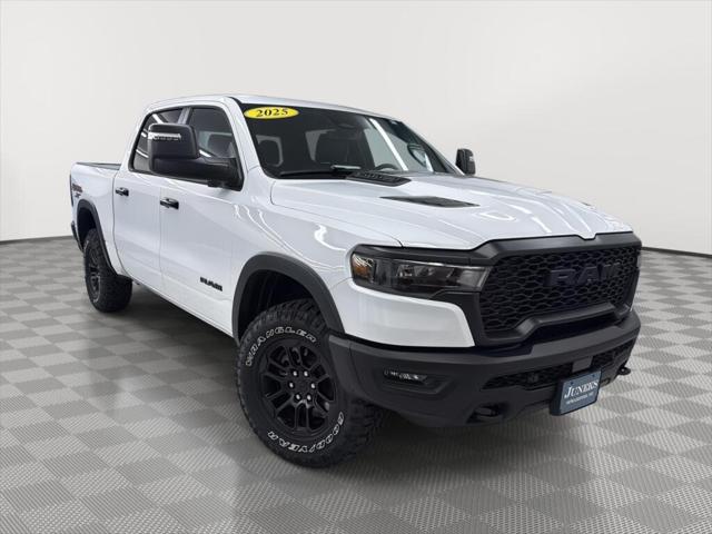 2025 RAM Ram 1500 RAM 1500 REBEL CREW CAB 4X4 57 BOX