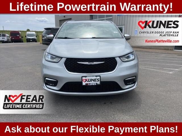 2023 Chrysler Pacifica Hybrid Limited
