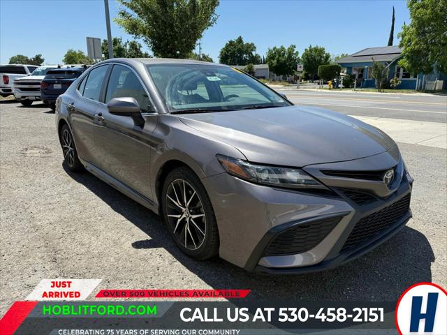2021 Toyota Camry SE