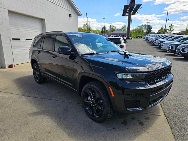 2025 Jeep Grand Cherokee GRAND CHEROKEE L ALTITUDE X 4X4
