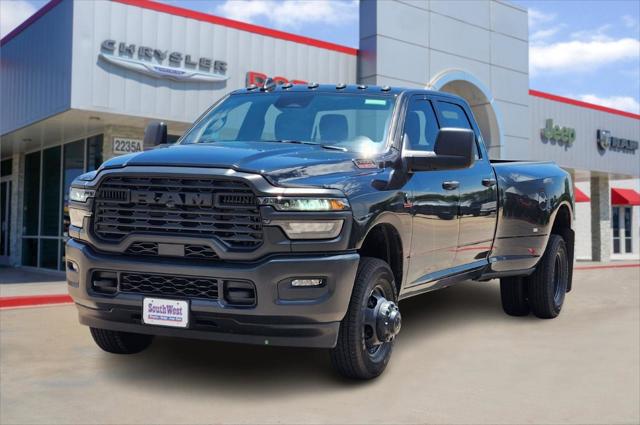 2025 RAM Ram 3500 RAM 3500 TRADESMAN CREW CAB 4X4 8 BOX
