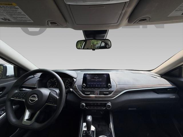 2023 Nissan Altima SV FWD