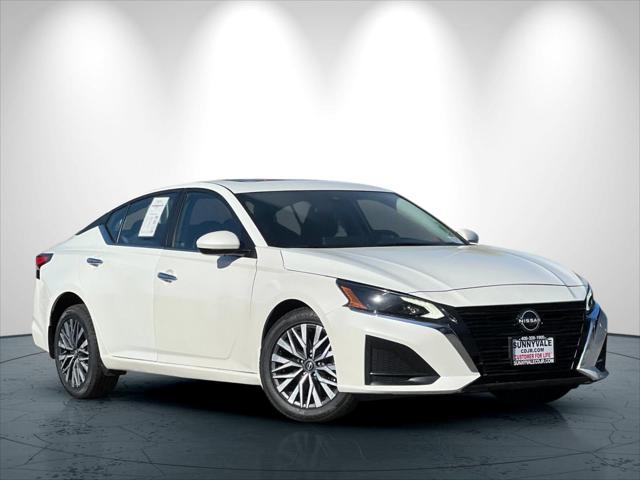 2023 Nissan Altima SV FWD