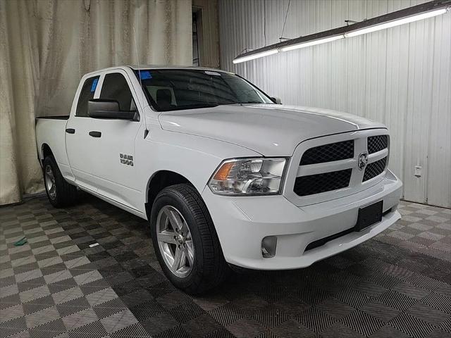 2017 RAM 1500 Express Quad Cab 4x4 64 Box