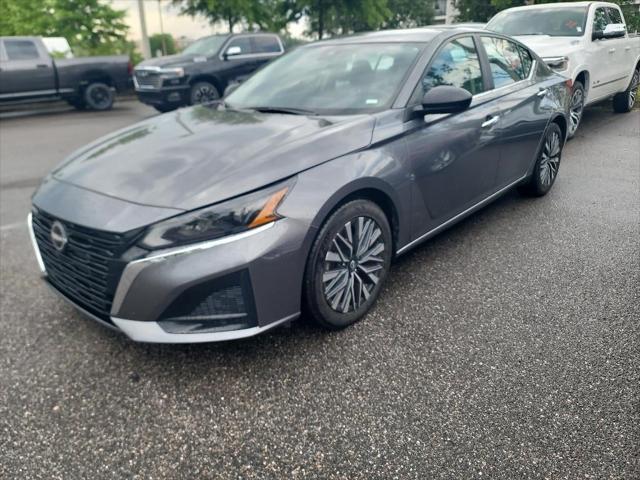 2024 Nissan Altima SV FWD
