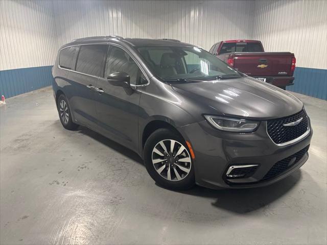 2021 Chrysler Pacifica Hybrid Touring L