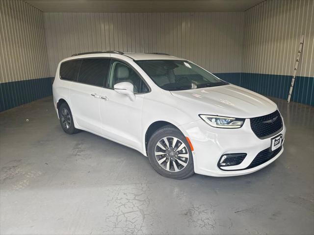 2021 Chrysler Pacifica Hybrid Touring L