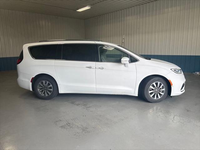 2021 Chrysler Pacifica Hybrid Touring L