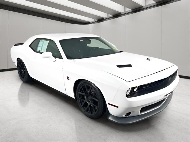 2016 Dodge Challenger R/T Scat Pack