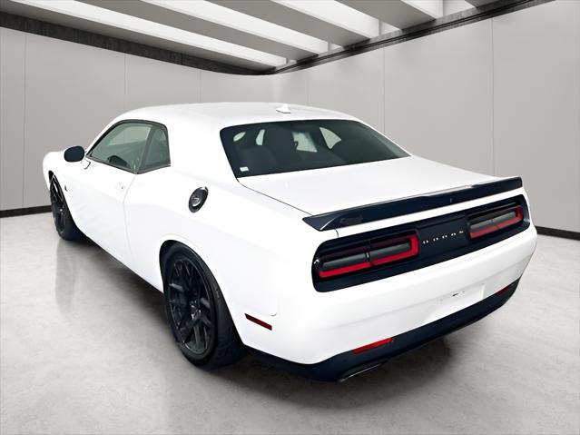 2016 Dodge Challenger R/T Scat Pack