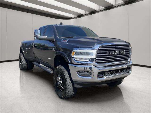 2020 RAM 3500 Laramie Crew Cab 4x4 8 Box