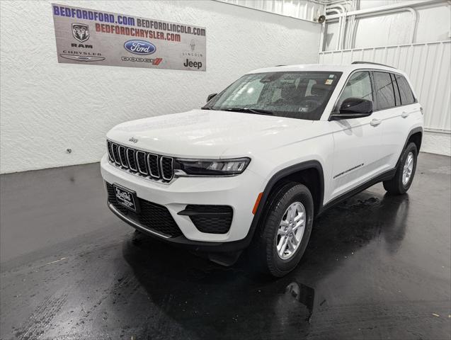 2023 Jeep Grand Cherokee Laredo 4x4