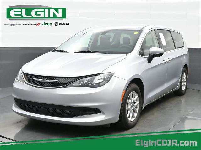 2022 Chrysler Voyager LX