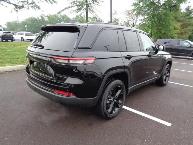 2023 Jeep Grand Cherokee Altitude 4x4