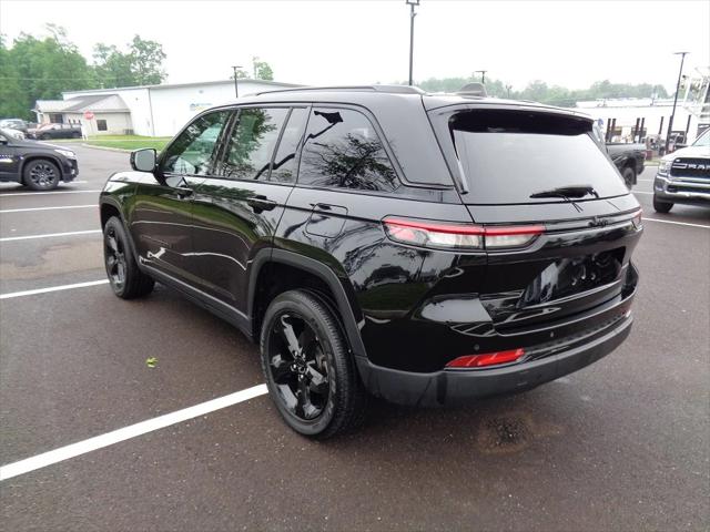 2023 Jeep Grand Cherokee Altitude 4x4