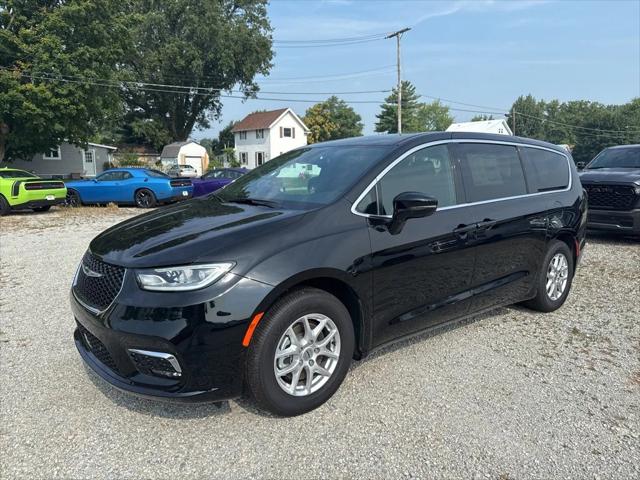 2025 Chrysler Pacifica PACIFICA SELECT