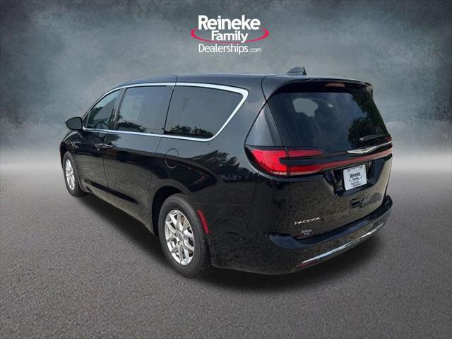 2025 Chrysler Pacifica PACIFICA SELECT