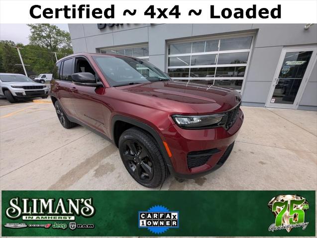 2023 Jeep Grand Cherokee Altitude 4x4 2023 Jeep Grand Cherokee Altitude 4x4