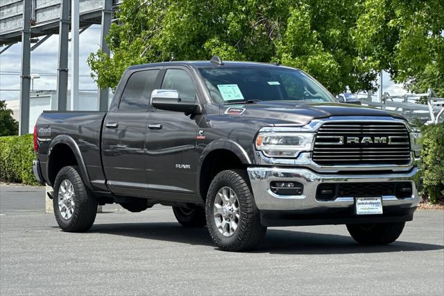2020 RAM 2500 Laramie Crew Cab 4X4 64 Box