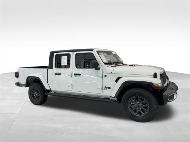 2024 Jeep Gladiator Sport S