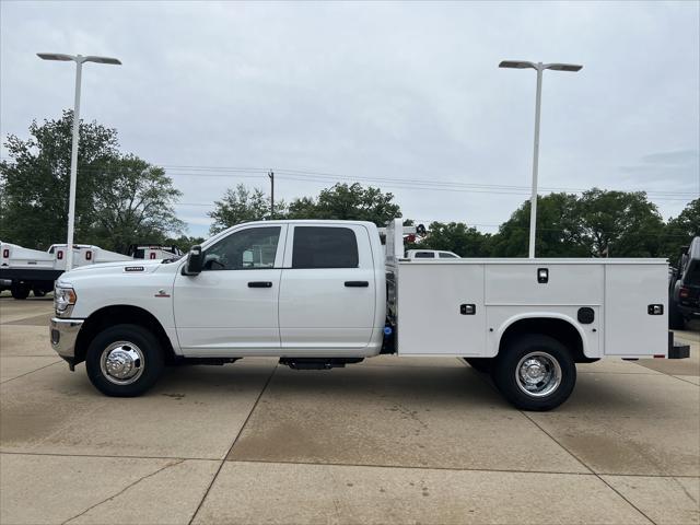 2024 RAM Ram 3500 Chassis Cab RAM 3500 TRADESMAN CREW CAB CHASSIS 4X4 60 CA