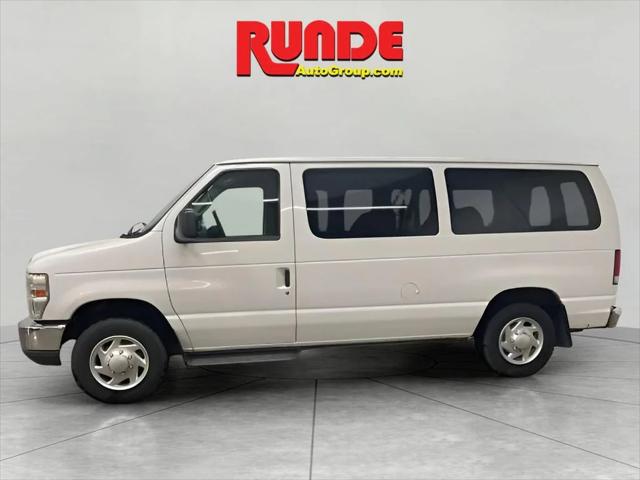 2011 Ford E-150 XLT