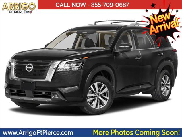 2023 Nissan Pathfinder SL 4WD