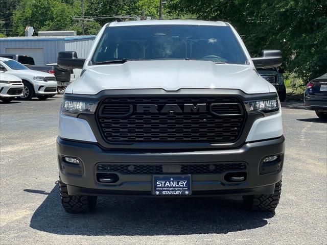 2025 RAM Ram 1500 RAM 1500 WARLOCK CREW CAB 4X4 57 BOX