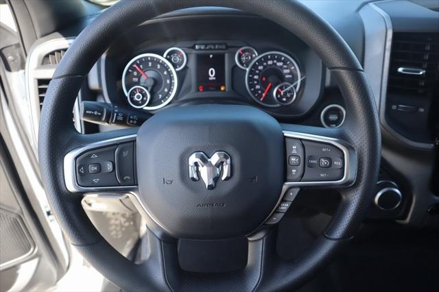 2025 RAM Ram 1500 RAM 1500 TRADESMAN QUAD CAB 4X4 64 BOX