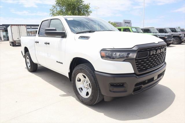 2025 RAM Ram 1500 RAM 1500 TRADESMAN QUAD CAB 4X4 64 BOX