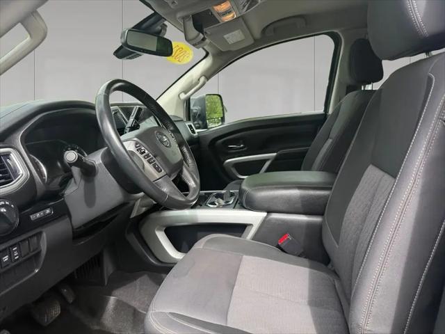 2021 Nissan Titan Crew Cab SV 4x4