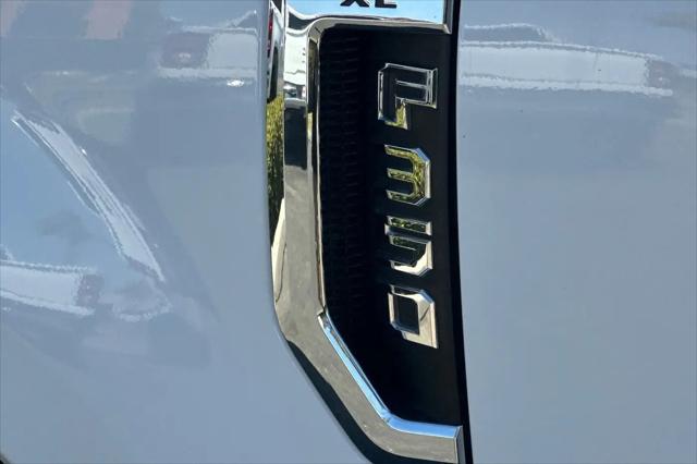 2022 Ford F-350 XL