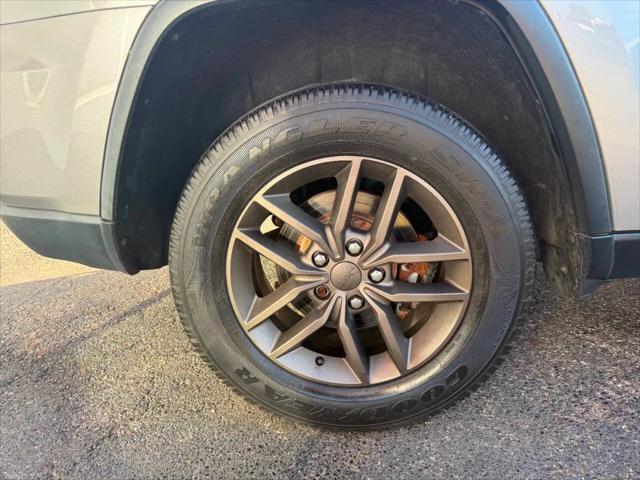 2016 Jeep Grand Cherokee 75th Anniversary