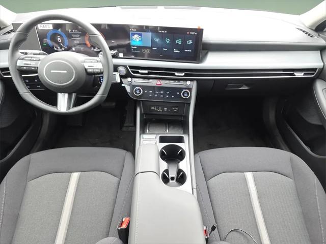 2025 Hyundai Sonata Hybrid SEL