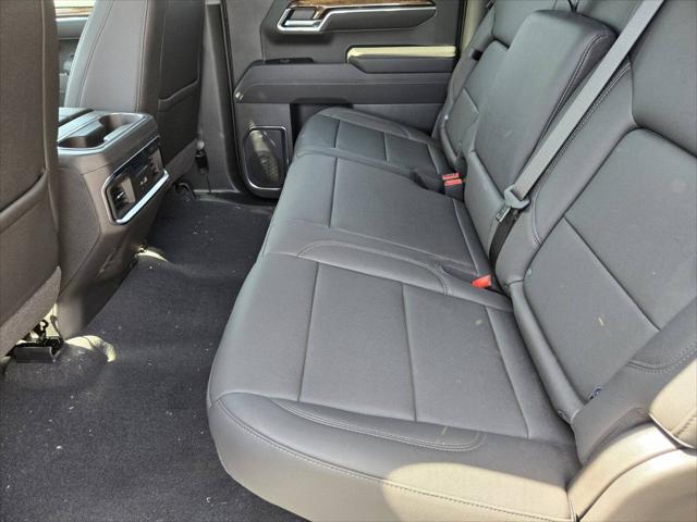 2025 GMC Sierra 1500 4WD Crew Cab Short Box Elevation with 3SB