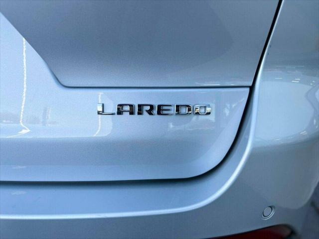 2023 Jeep Grand Cherokee L Laredo 4x4