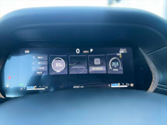 2023 Jeep Grand Cherokee L Laredo 4x4