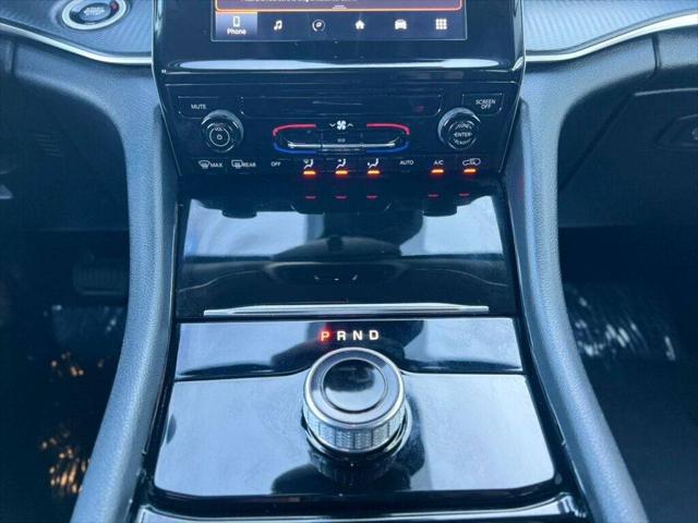 2023 Jeep Grand Cherokee L Laredo 4x4