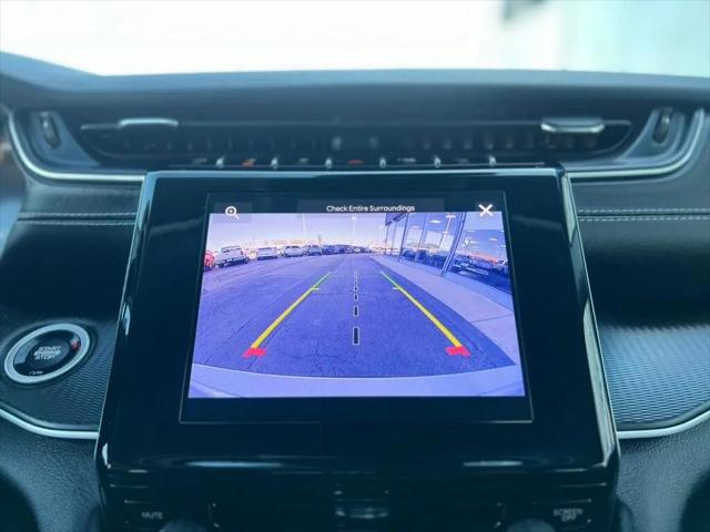 2023 Jeep Grand Cherokee L Laredo 4x4