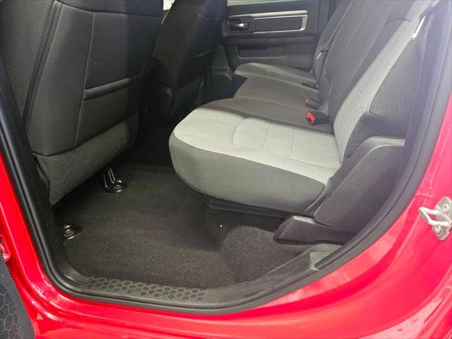 2023 Ram 1500 Classic SLT Crew Cab 4x4 5'7" Box