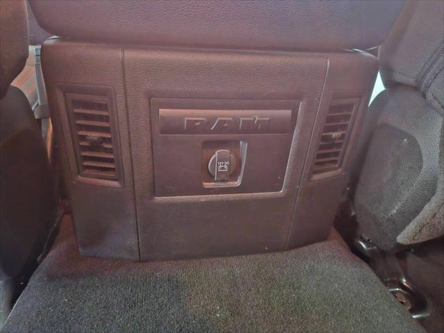 2023 Ram 1500 Classic SLT Crew Cab 4x4 5'7" Box
