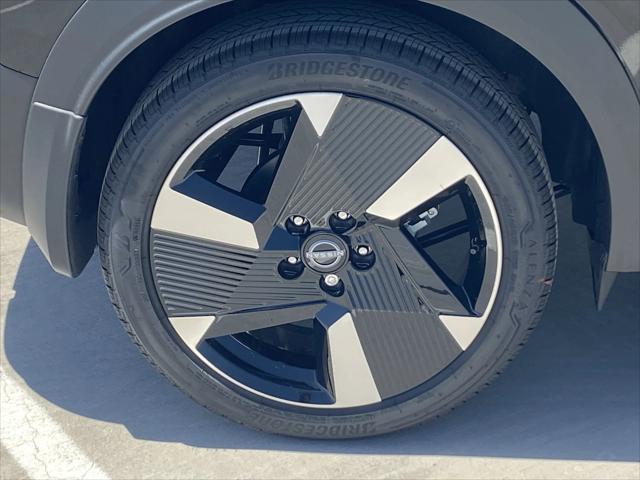 2025 Nissan Kicks SR Intelligent AWD