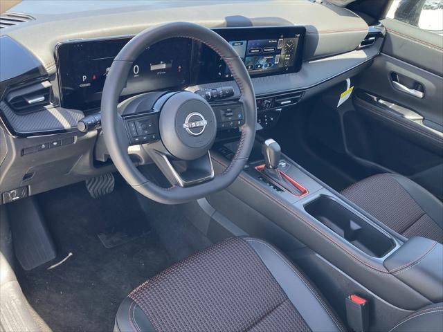 2025 Nissan Kicks SR Intelligent AWD