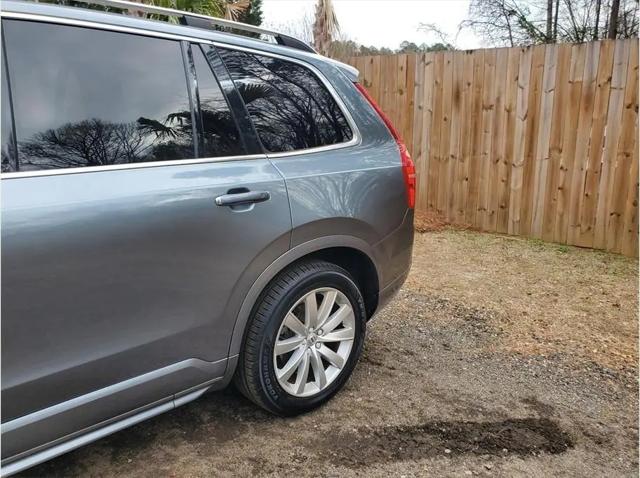 2018 Volvo XC90 T6 Momentum
