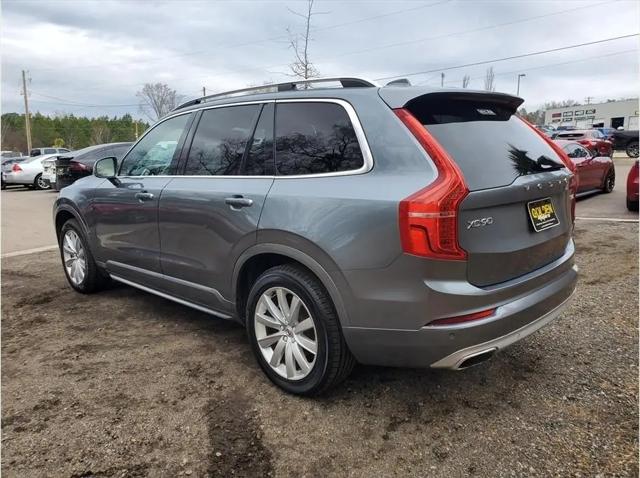2018 Volvo XC90 T6 Momentum