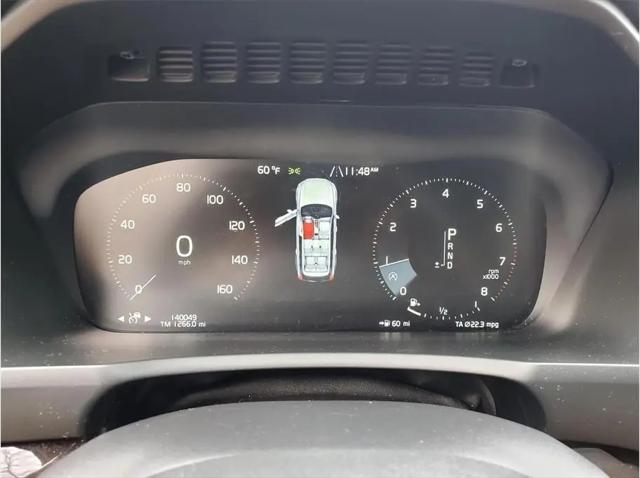 2018 Volvo XC90 T6 Momentum